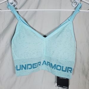 Women's NWT Under Armour small compression sports bra with pads